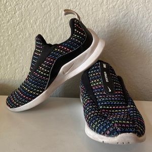 Kids multicolor Nike shoes Sz:9